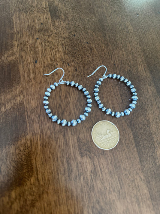 Navajo Pearl hoop (1 1/4") 2402